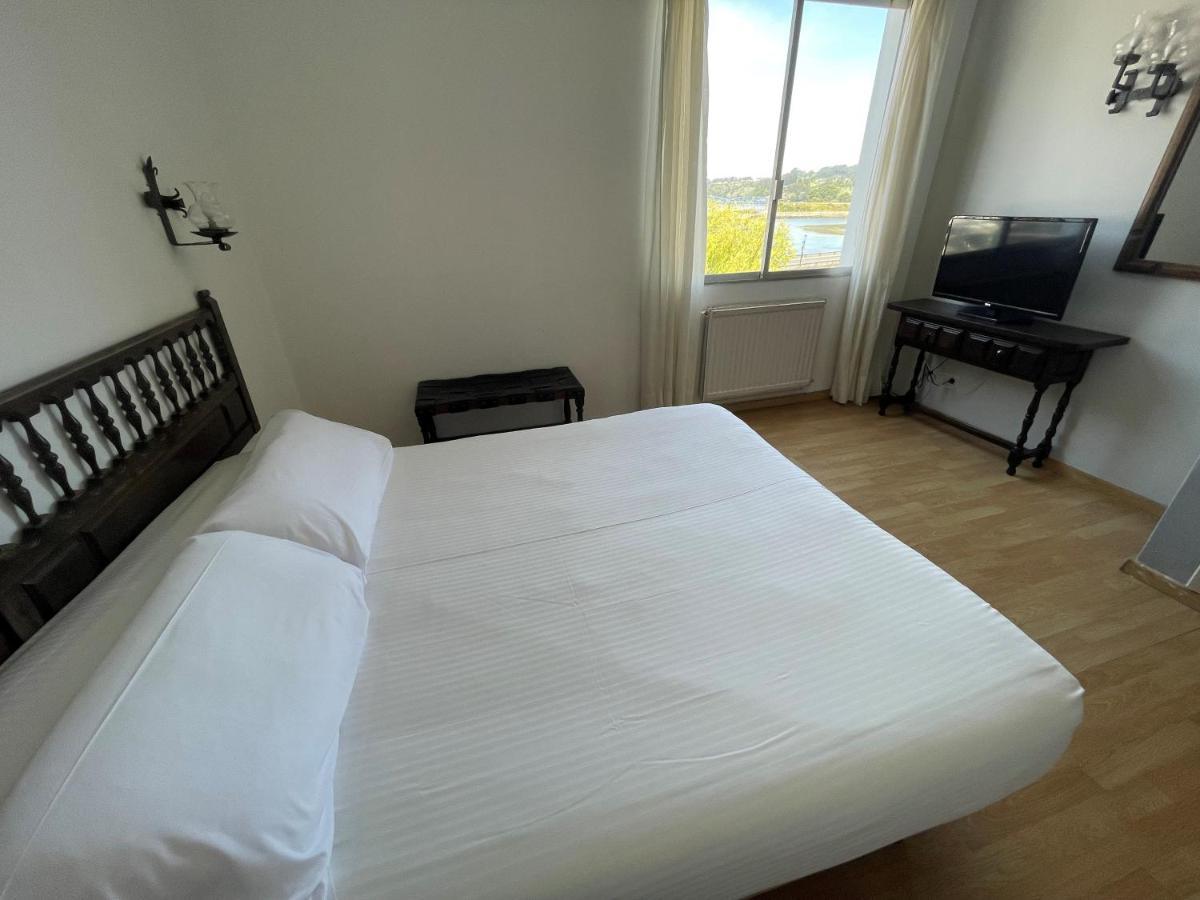 Hotel Eumesa Puentedeume Ngoại thất bức ảnh