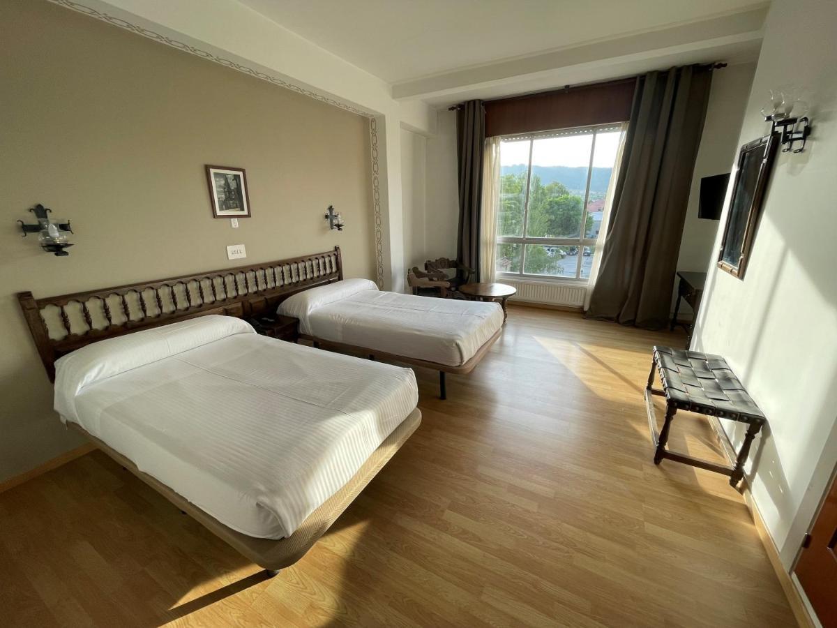 Hotel Eumesa Puentedeume Ngoại thất bức ảnh